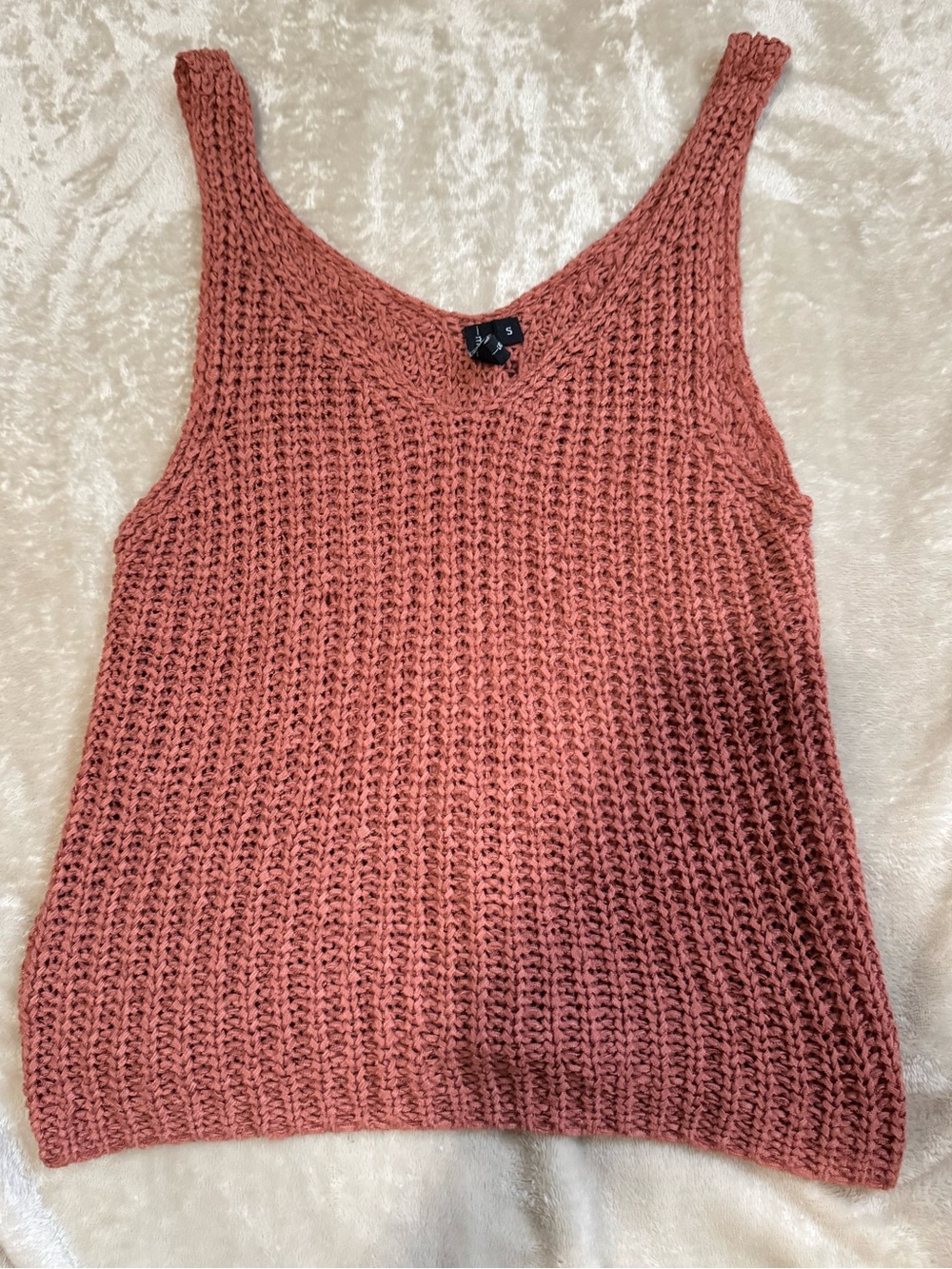 Cozy Knit V-Neck Tank Top - Rust size S